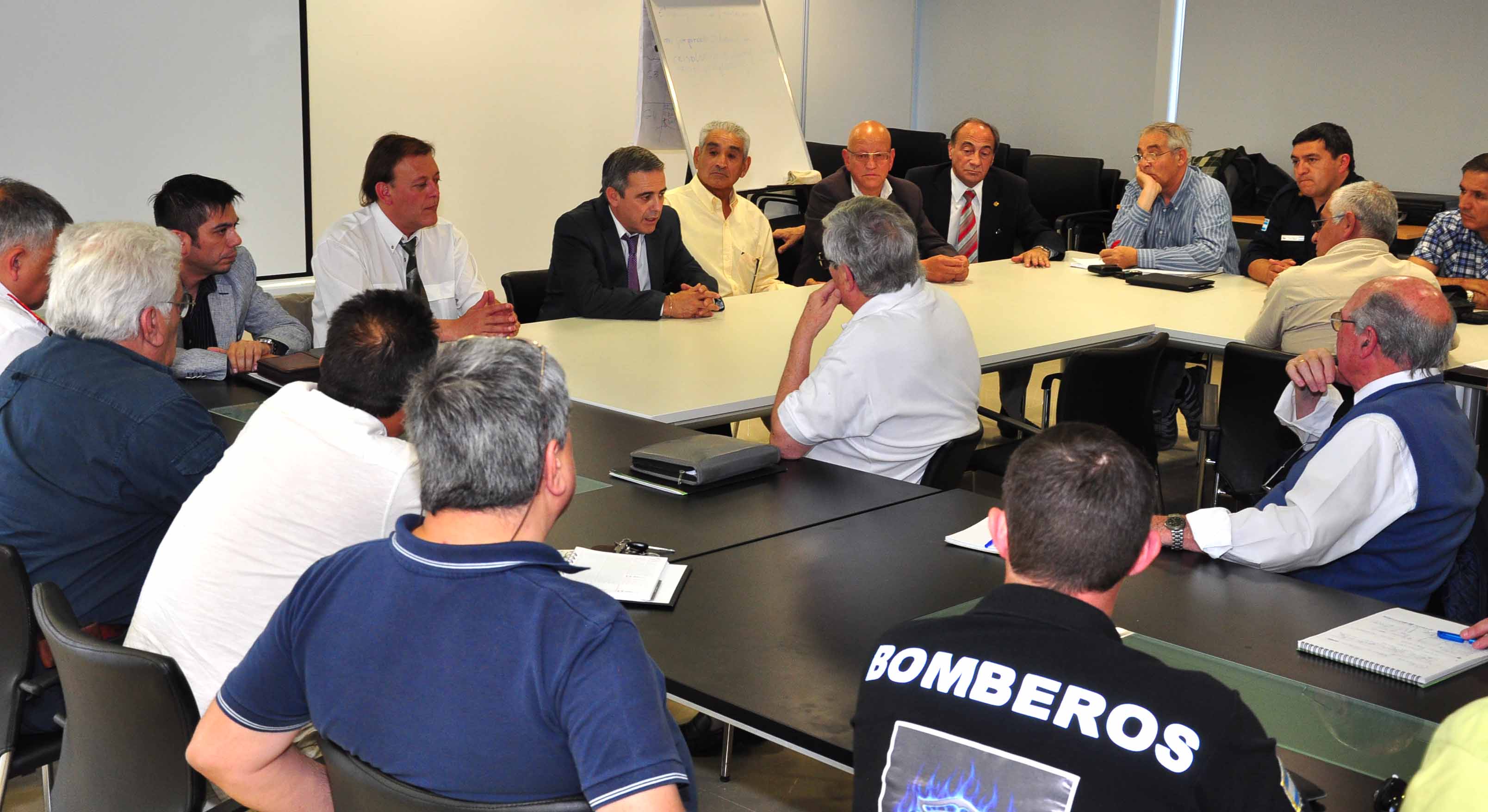 Buscan regular el trabajo de Bomberos Voluntarios