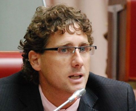 “Papá Cimadevilla le dijo a sus nenes que no voten el Marco”