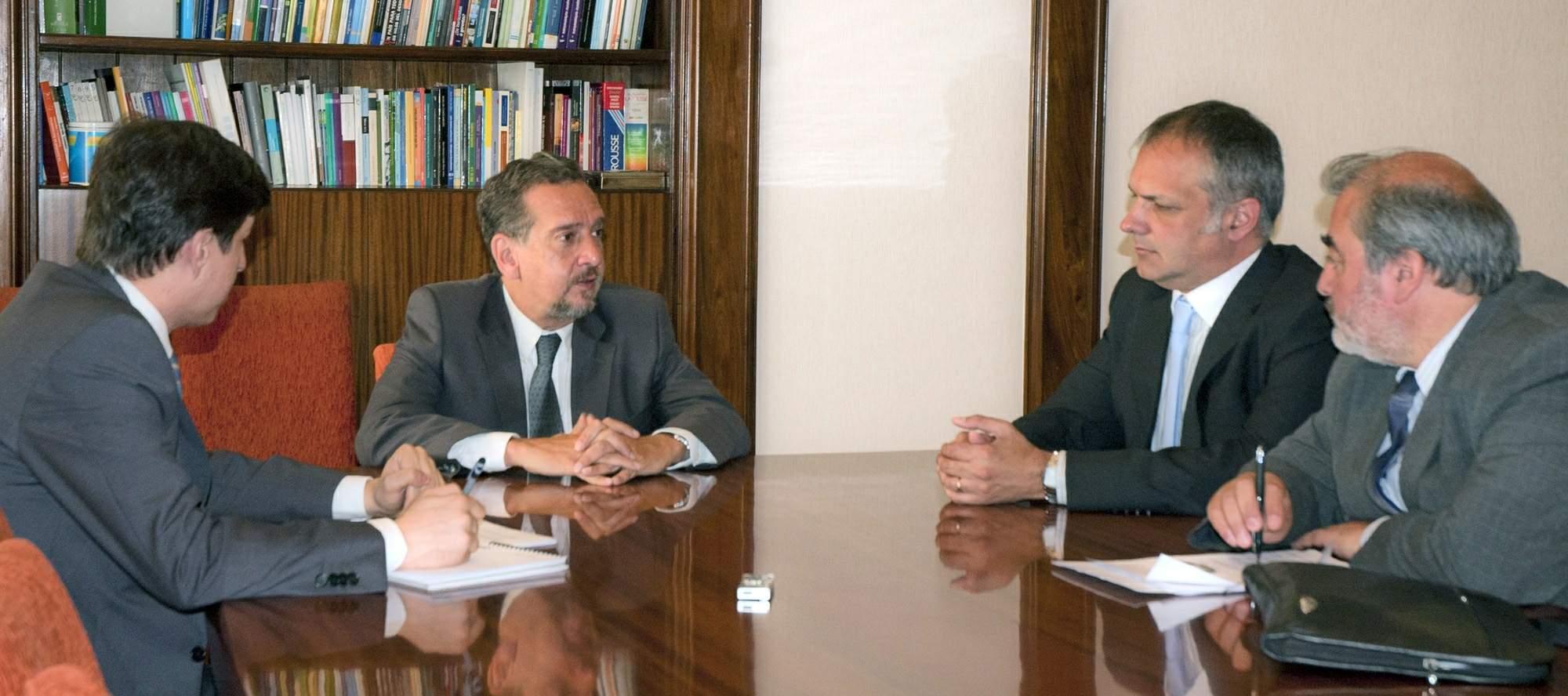 Chubut integra una mesa nacional de innovación en hidrocarburos