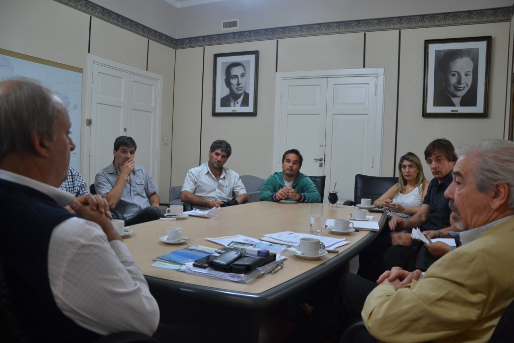 Buscan estrategias para impulsar el turismo