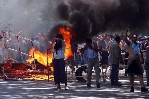 Homenajearon a las víctimas de la represión del 2001