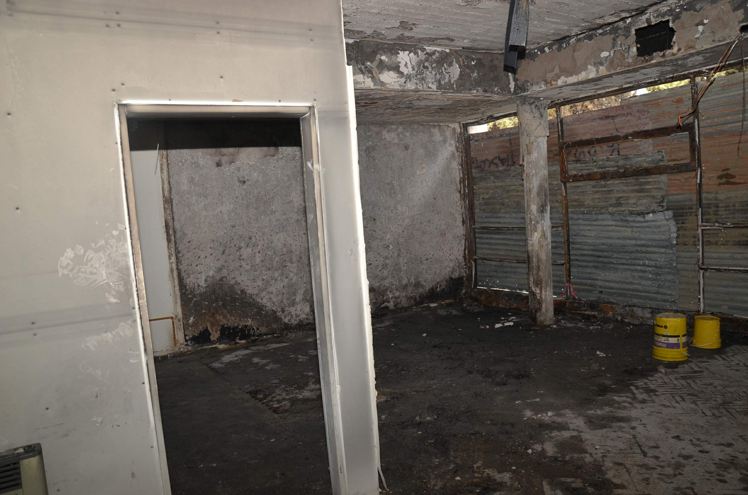 Descartan grandes pérdidas por el incendio en Abasto