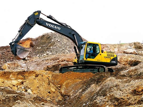 Radicales impulsan pedido de informes ampliado sobre minería