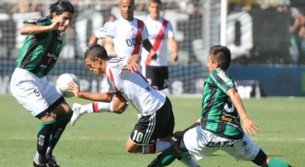 River ganó en el debut de Ramón y empató el Rojo