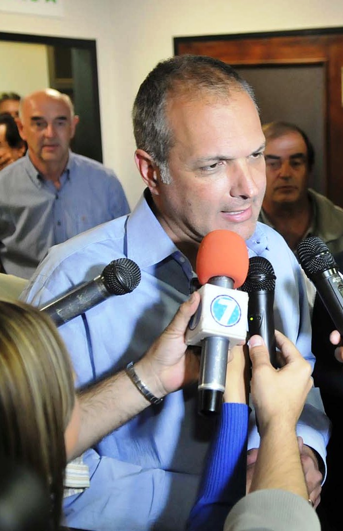 Buzzi: “Los ingresos del petróleo ahora van a dejar más beneficios en Chubut”