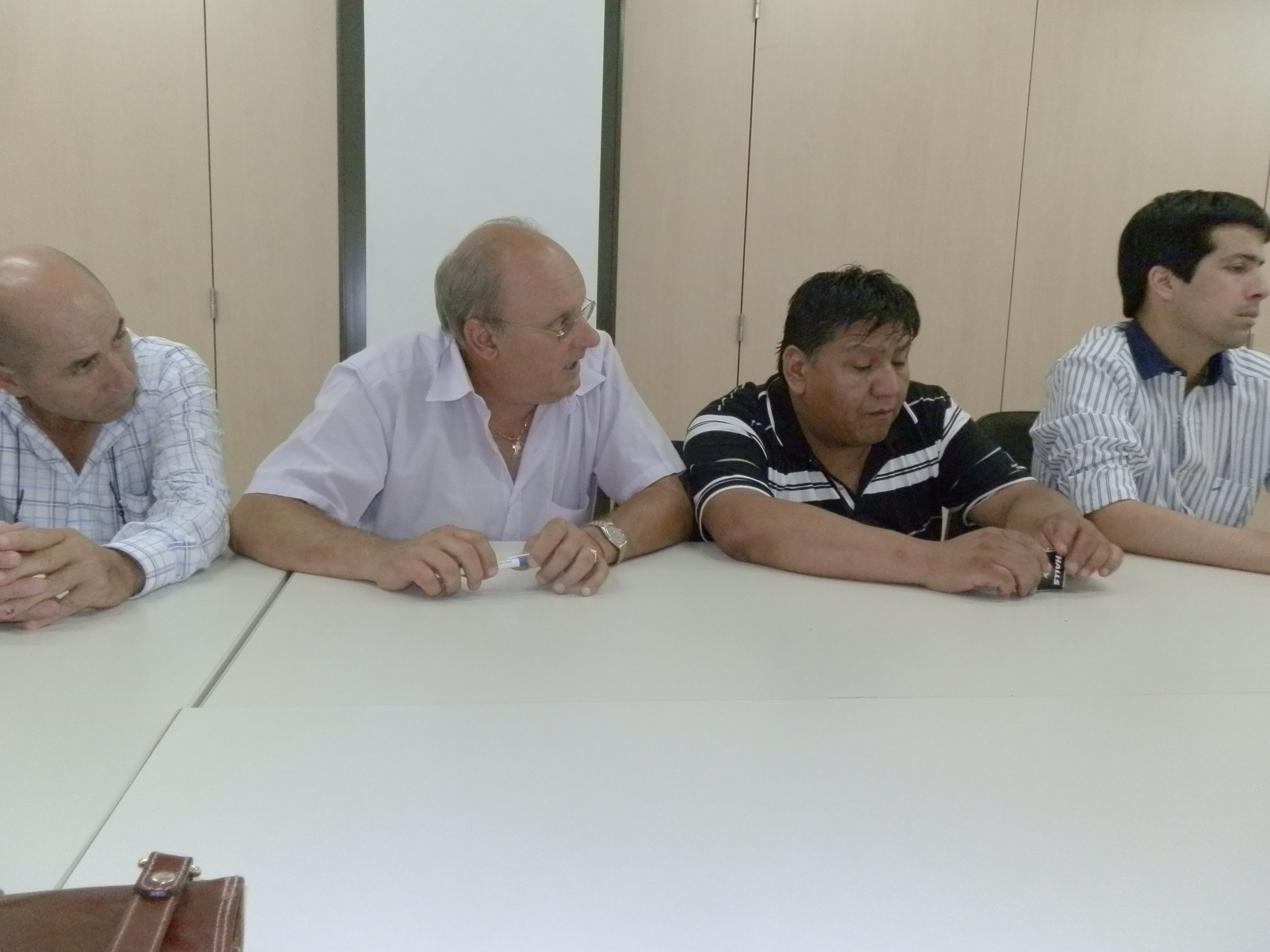 Di Pierro: “Nos une un sentimiento con los petroleros»