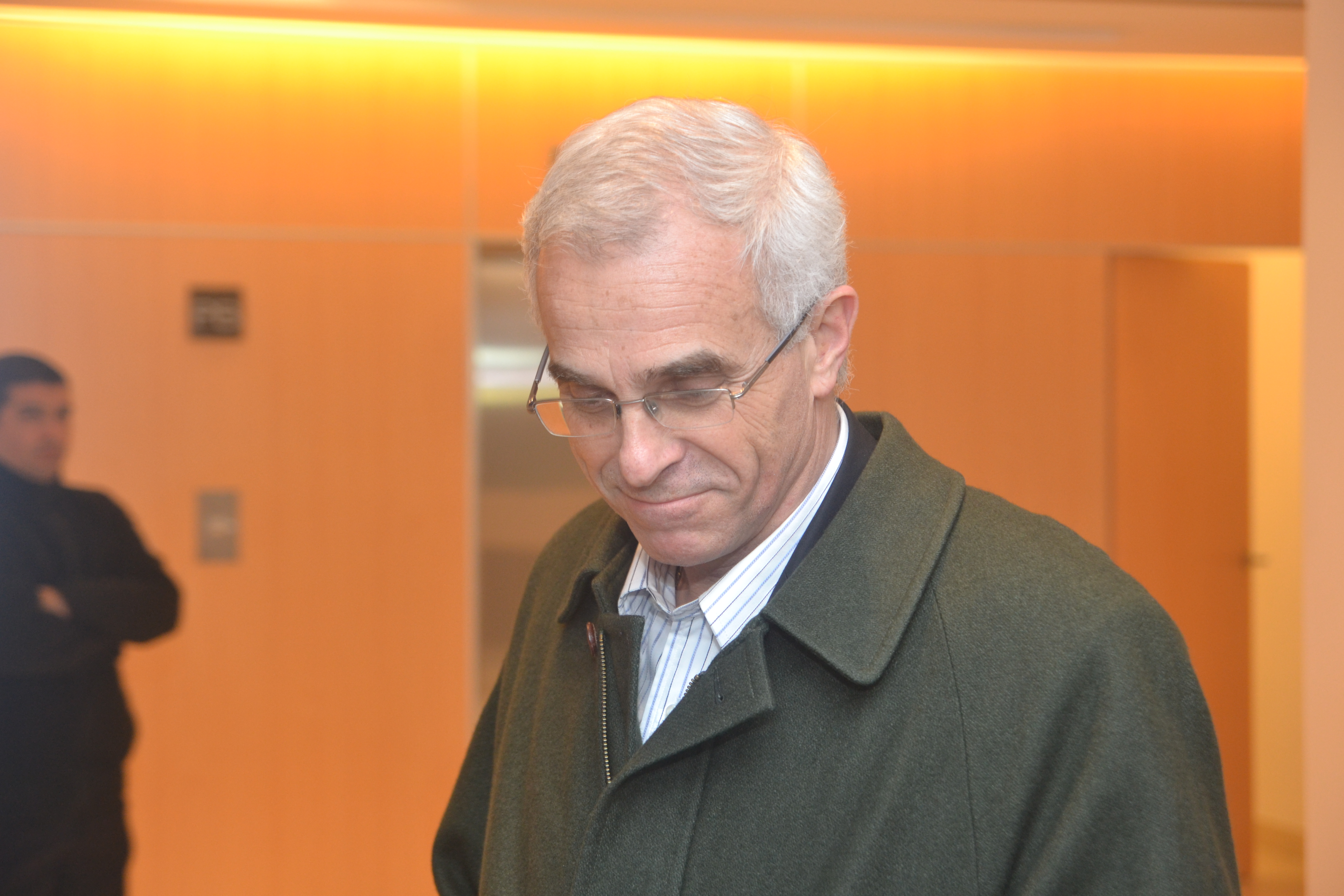 PAE va a fondo contra el marco petrolero