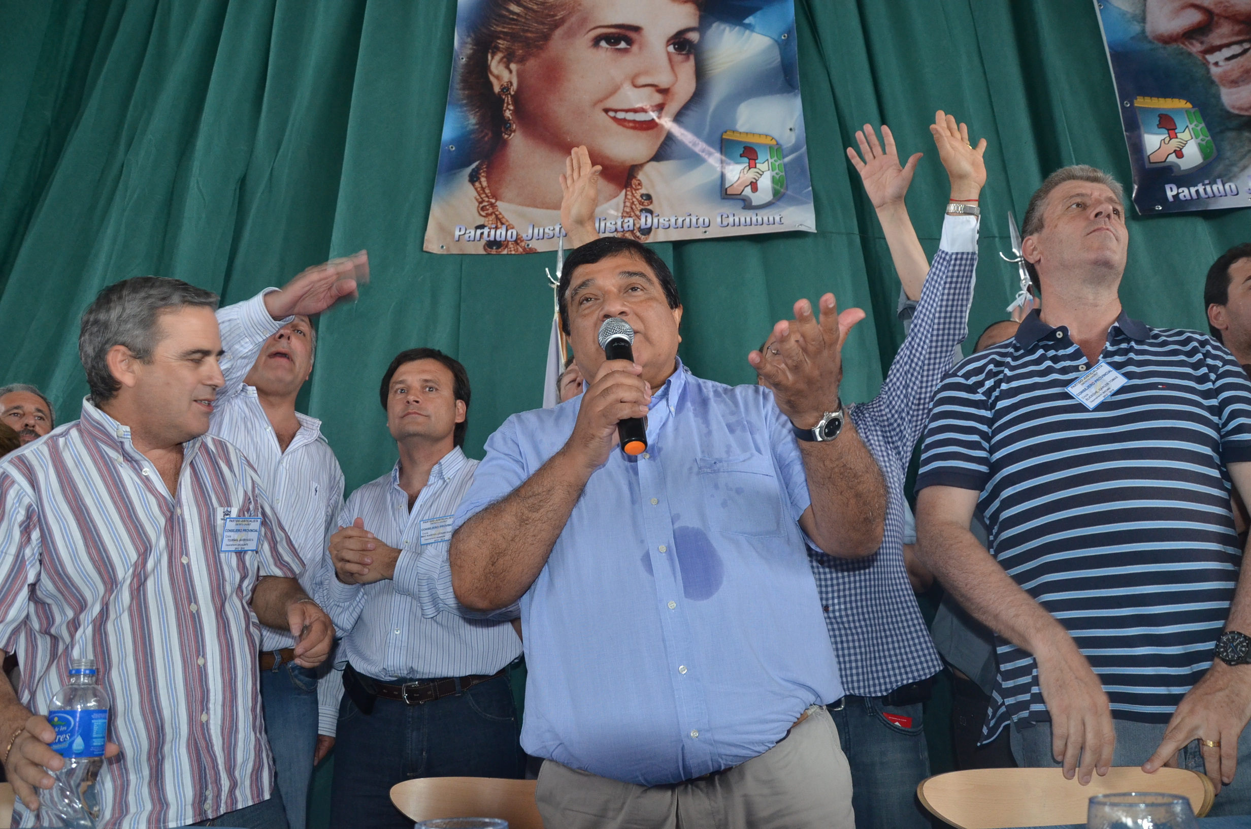 «El grueso del peronismo está alineado detrás del Gobernador»