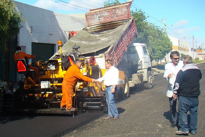 Evaluaron el avance de obras viales en Comodoro