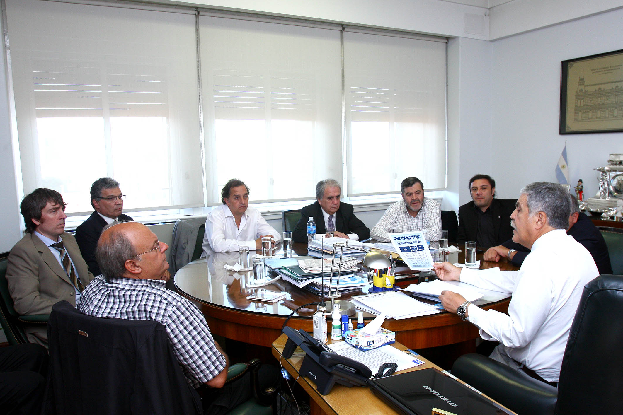 Di Pierro: «Peralta le hace mucho daño a la Nación»