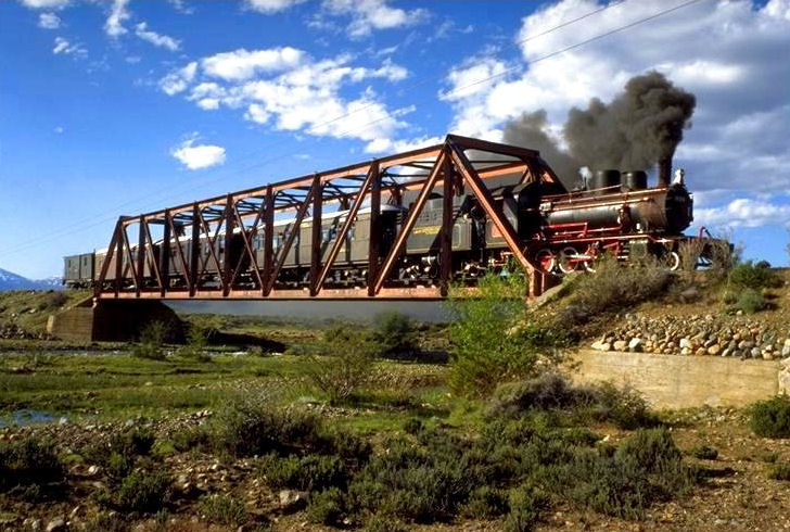 “Es descabellado pensar que el Gobierno intente cerrar La Trochita”