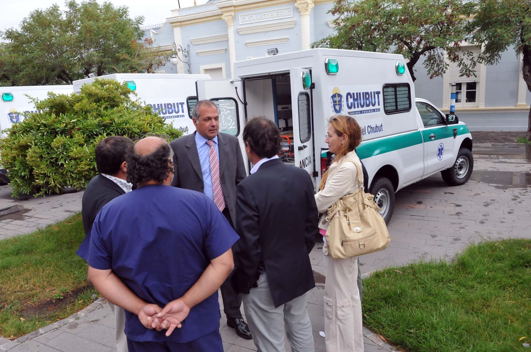 Buzzi entregará más ambulancias para hospitales de la provincia