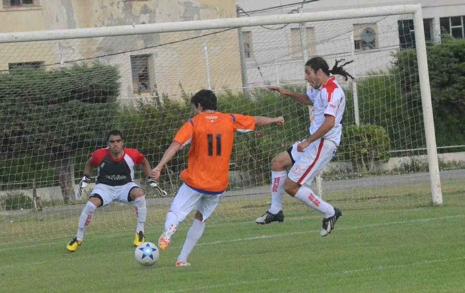 La CAI le ganó a Huracán por 2 a 1