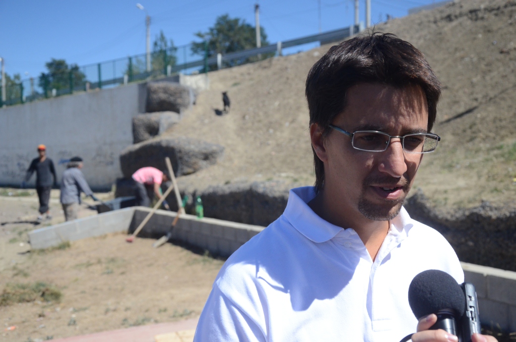 Comenzaron trabajos de saneamiento en el Moure