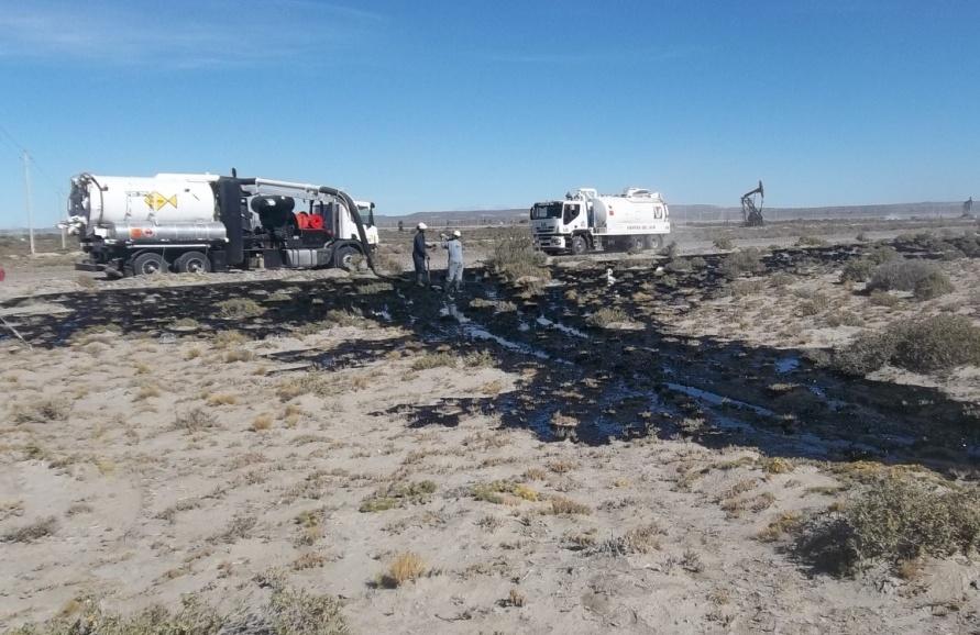 Investigan un derrame de PAE en Valle Hermoso