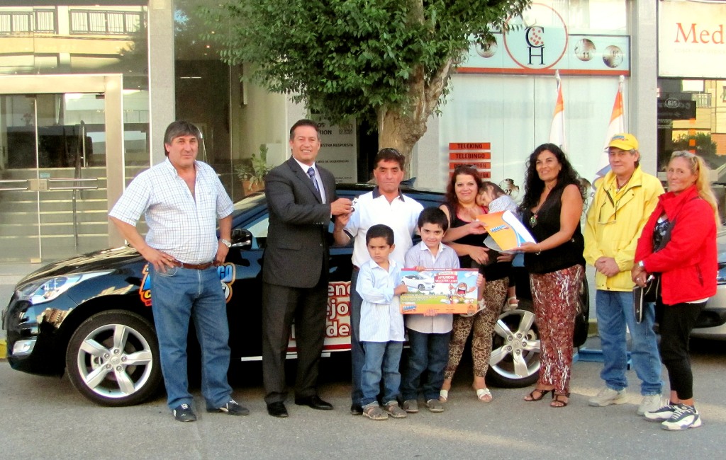 Lotería del Chubut entregó otro 0 Km. como premio del Telebingo