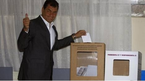 Ecuador: Reeligen a Correa hasta 2017