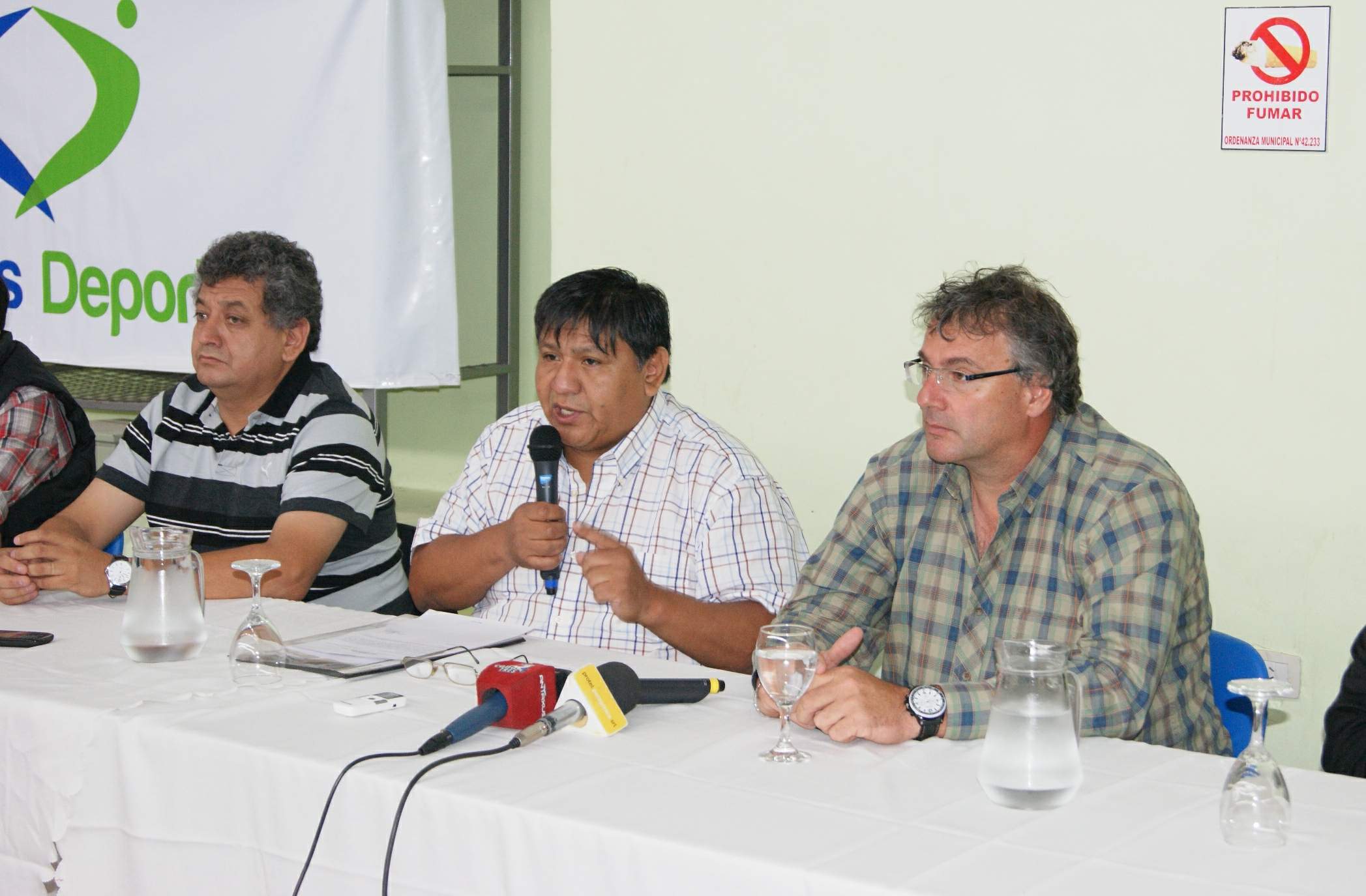 Los Petroleros se plantaron ante el monstruo de PAE y habrá Conciliación