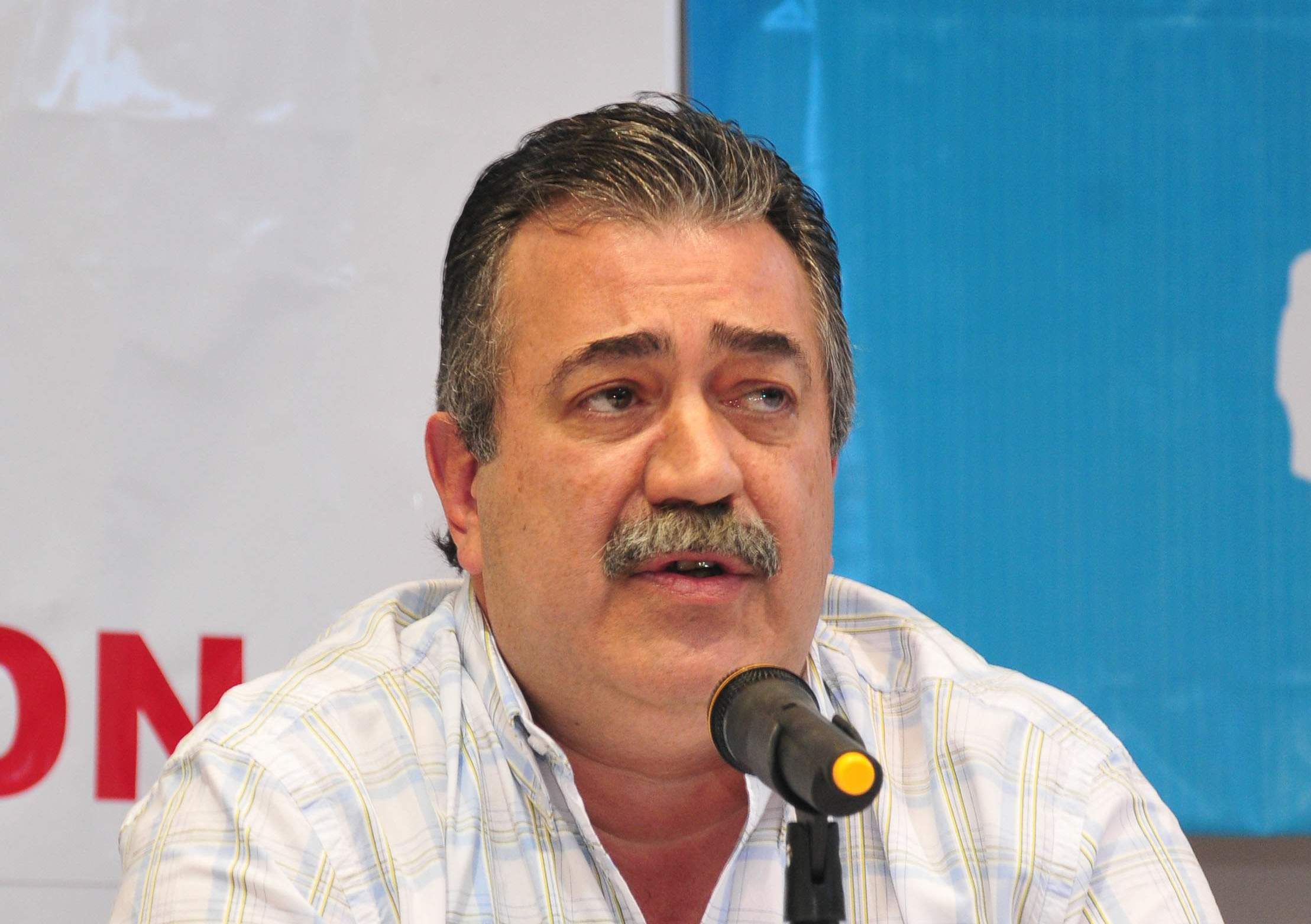 Cooperativas: para Héctor González, falta “celeridad”