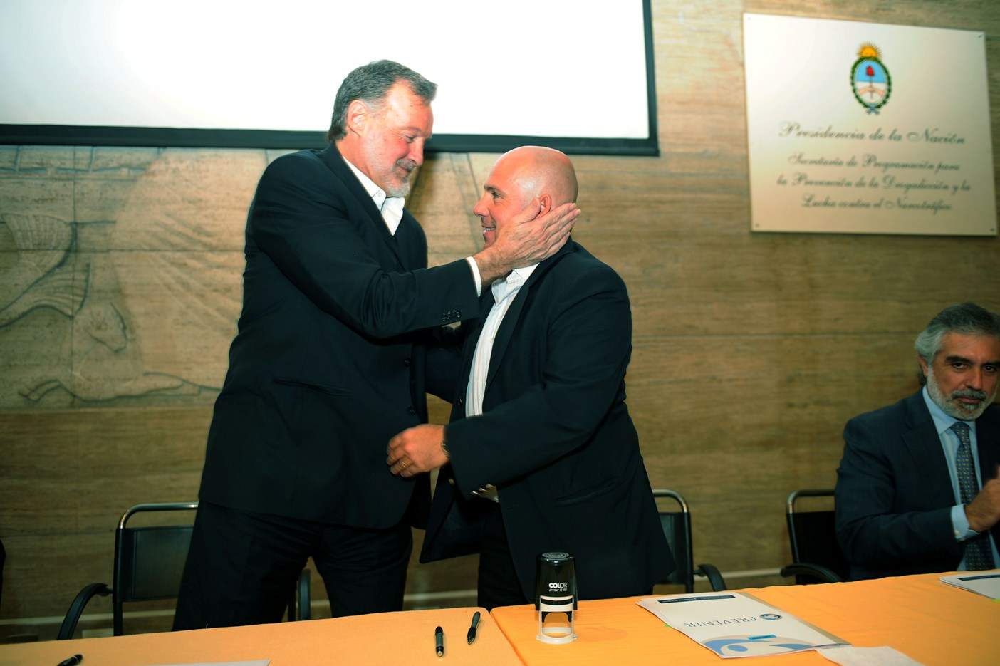 Sastre firmó acuerdo para fortalecer Plan Nacional de Drogas