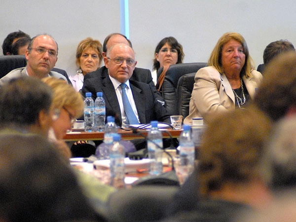 El oficialismo logró dictamen y se tratará el memorándum