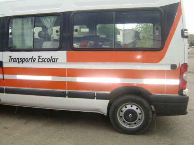 Dueños de transportes escolares advierten sobre la situación crítica que atraviesan