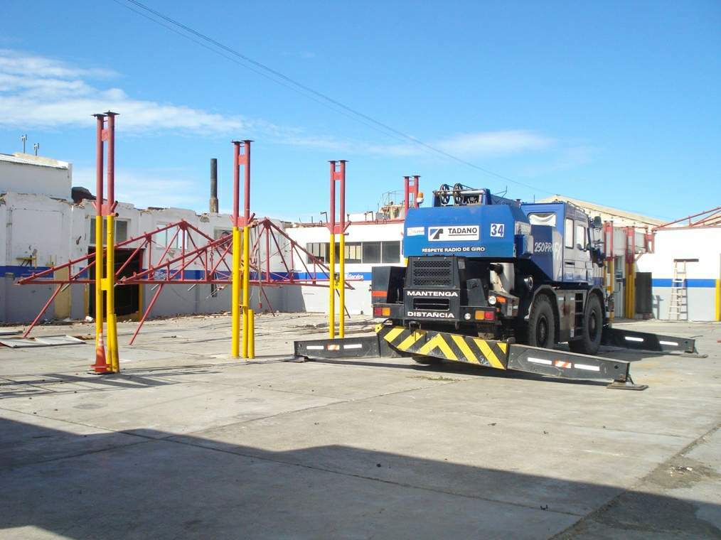 Comenzó la demolición de la ex Coca-Cola