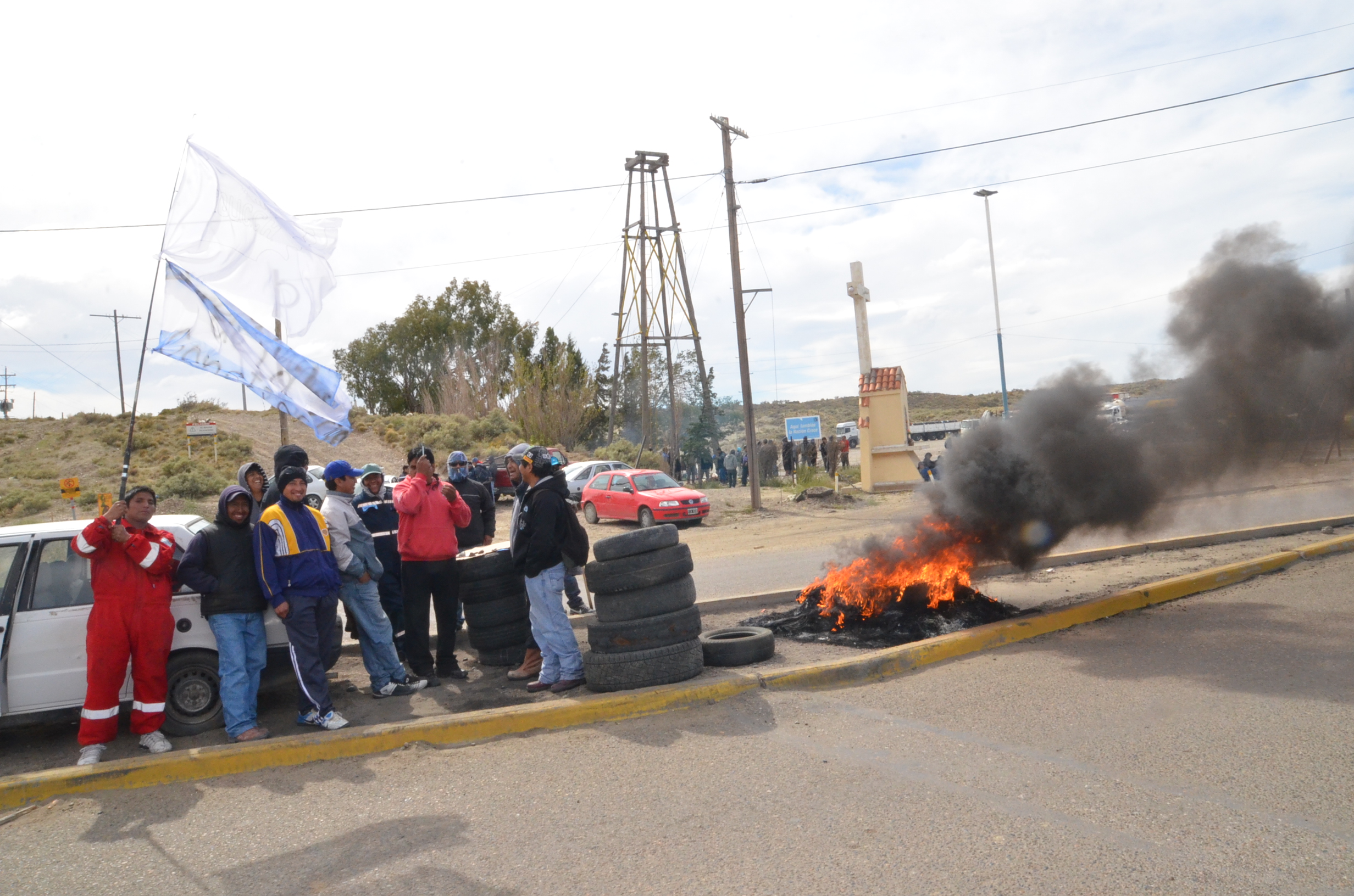 YPF incorporará a los trabajadores de la construcción