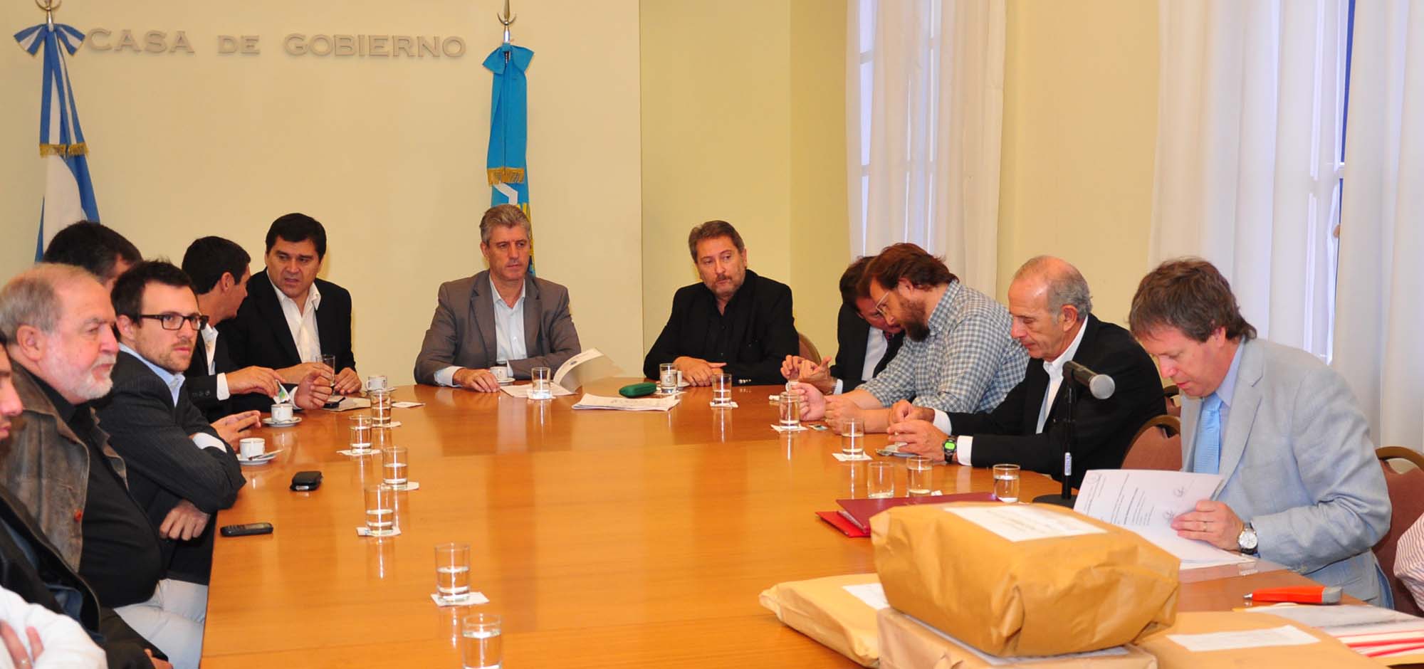 Impulsan la construcción de viviendas para docentes