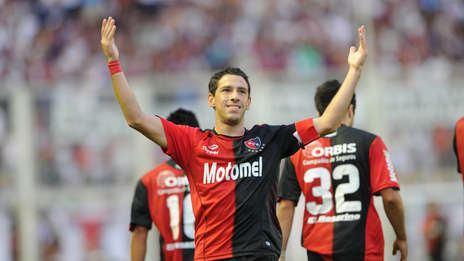 El ‘Ciclón’ cayó en su cancha frente a ‘Ñuls’, que llegó a la punta