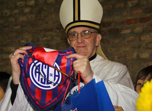 El Nº de socio de Bergoglio en San Lorenzo salió en la Quiniela