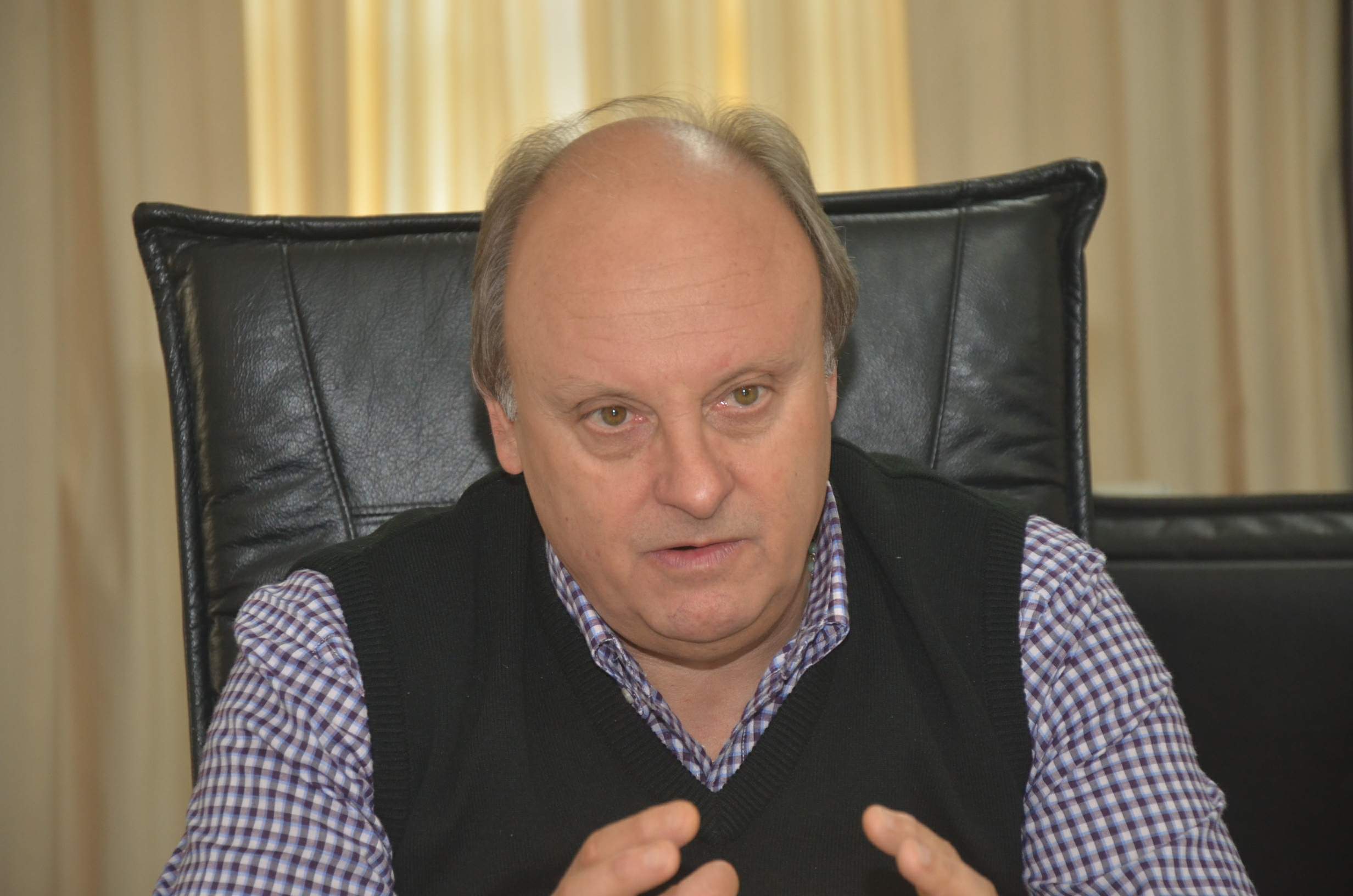 Di Pierro retomó funciones en la MCR