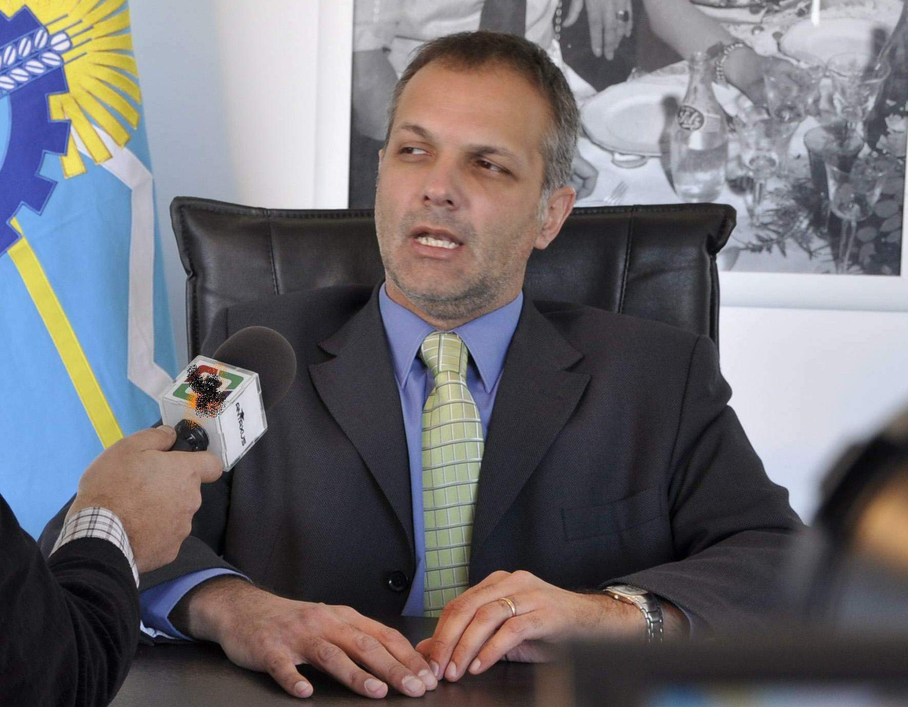 Buzzi expresó su “acompañamiento al pueblo venezolano”