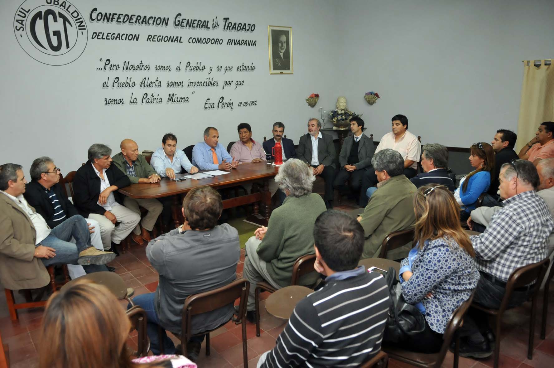 Buzzi fortalece el diálogo con la CGT