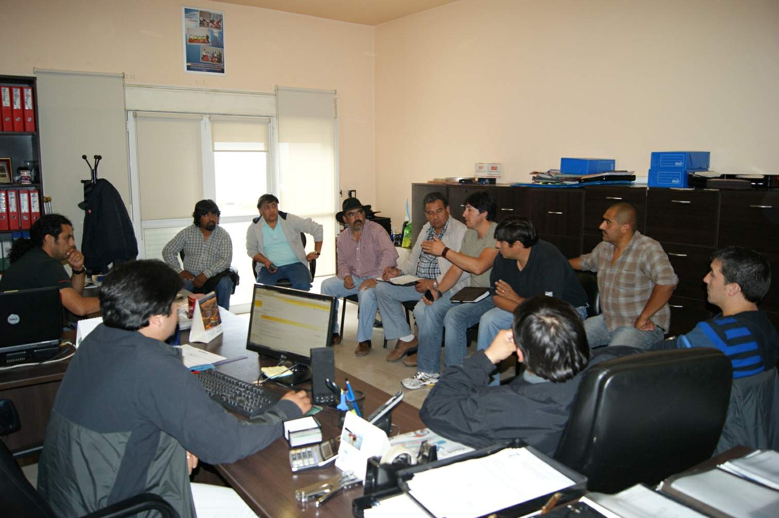 Petroleros Jerárquicos organizan trabajos por sede en Secretaría Social