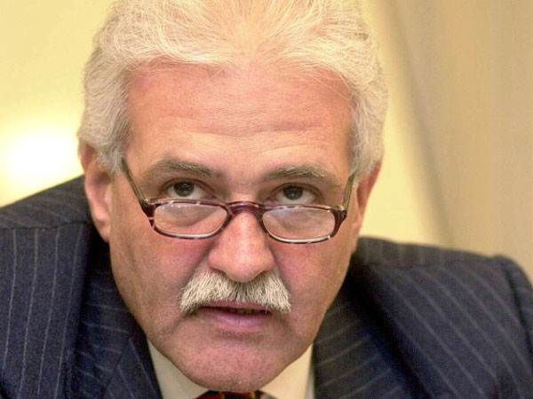 Críticas a Lorenzino de economistas por su negativa a hablar de inflación