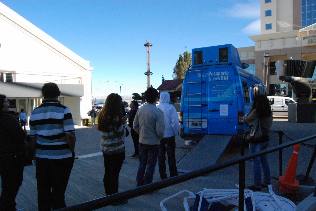 Se inició la campaña de actualización de DNI para chicos de 16 años