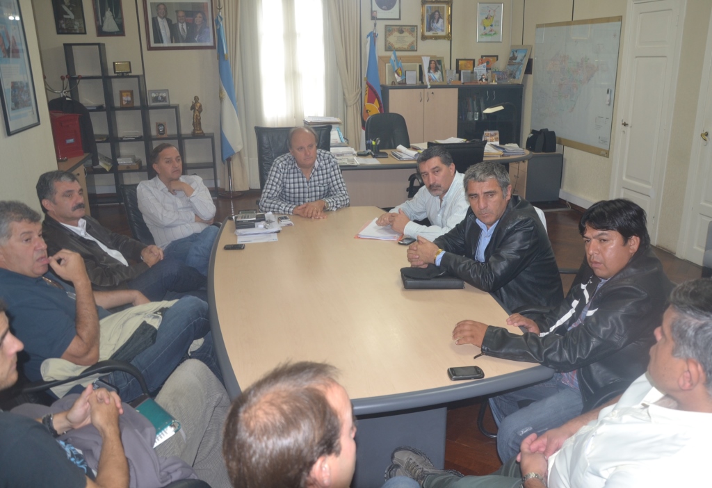 Evalúan el avance de las obras públicas