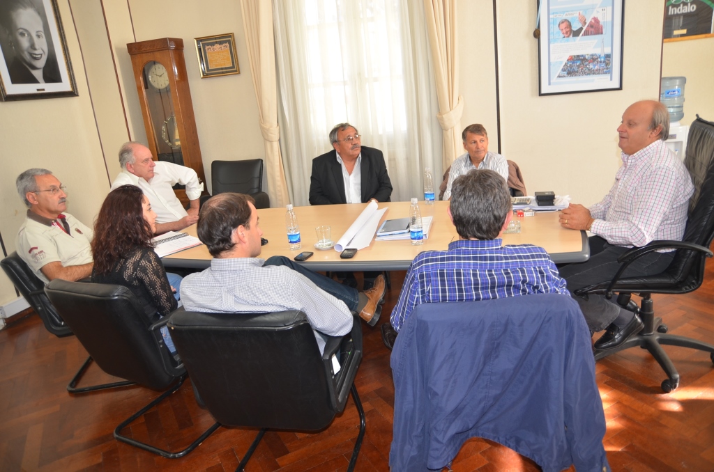 YPF cederá tierras al municipio