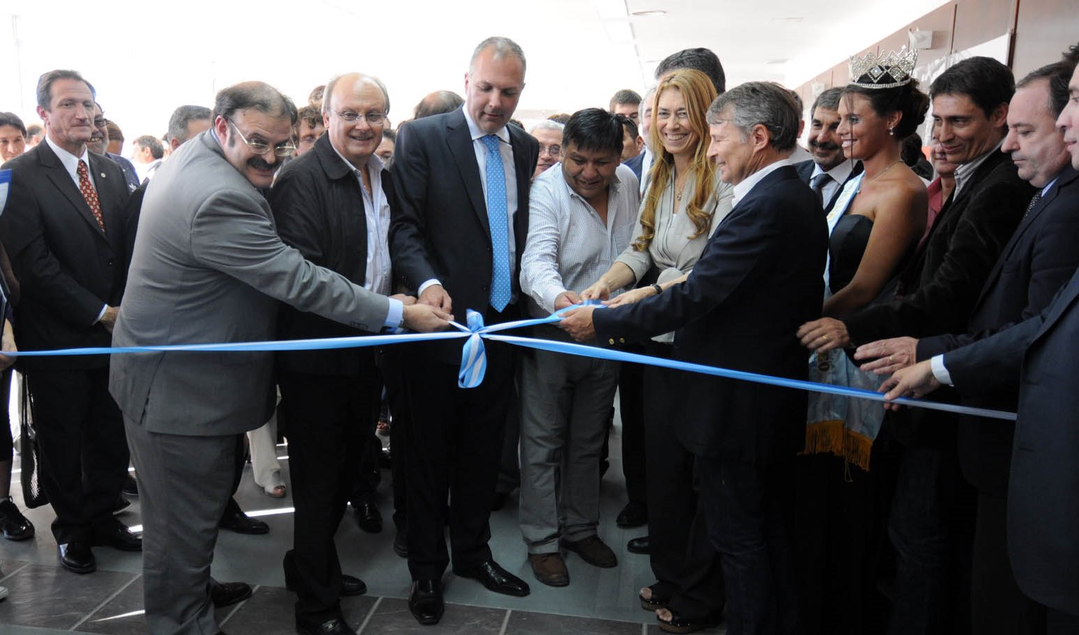 Buzzi inauguró la Expo Petróleo y Gas del Golfo San Jorge