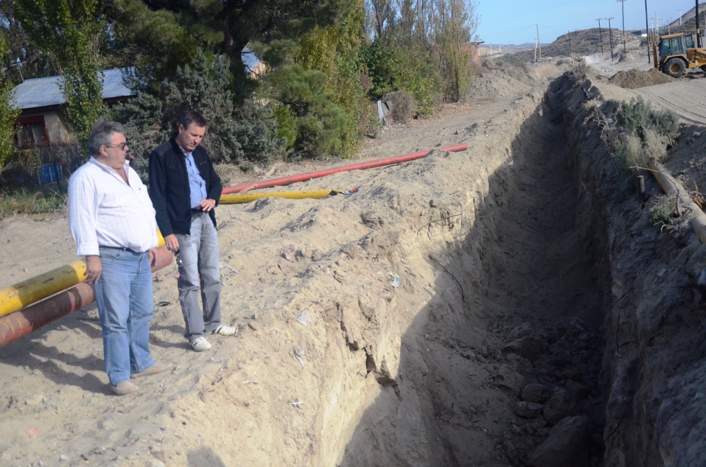 Crean canales evacuadores en la zona norte