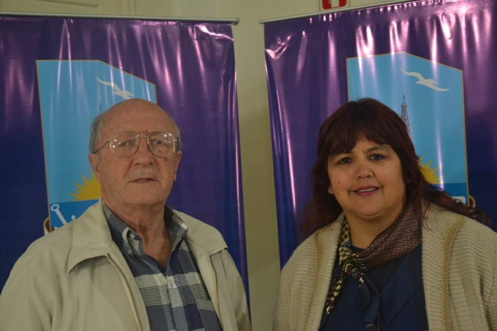 Entregan materiales al colegio Ceferino Namuncurá