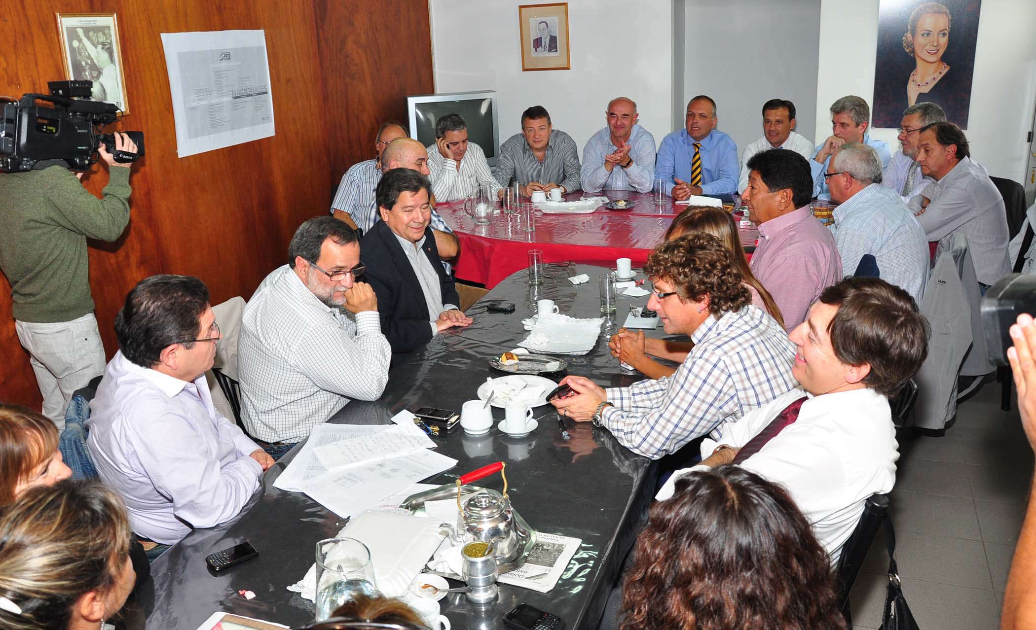 El desendeudamiento es una prioridad para el Gobierno Provincial