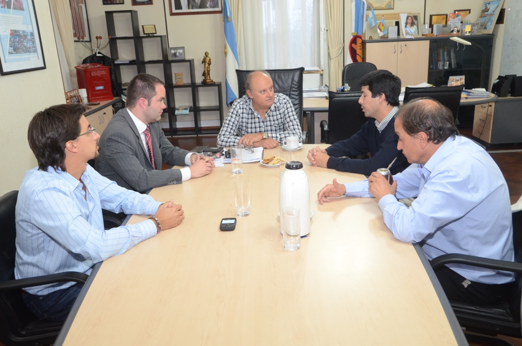 Reunión por el medio ambiente en la Cuenca