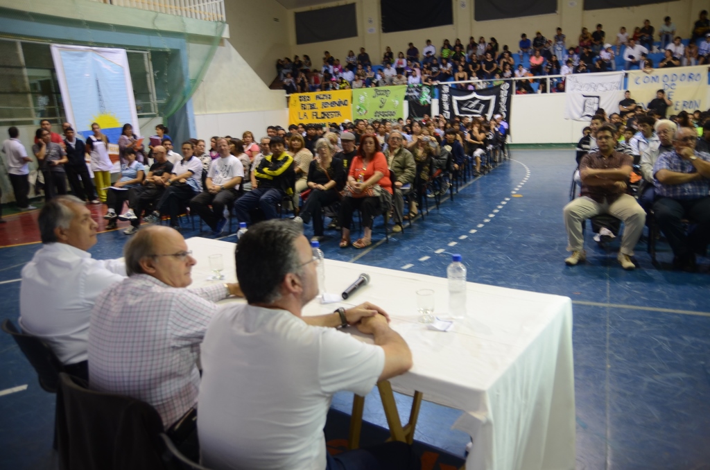 Lanzaron juegos comunitarios en el Gimnasio Nº 1
