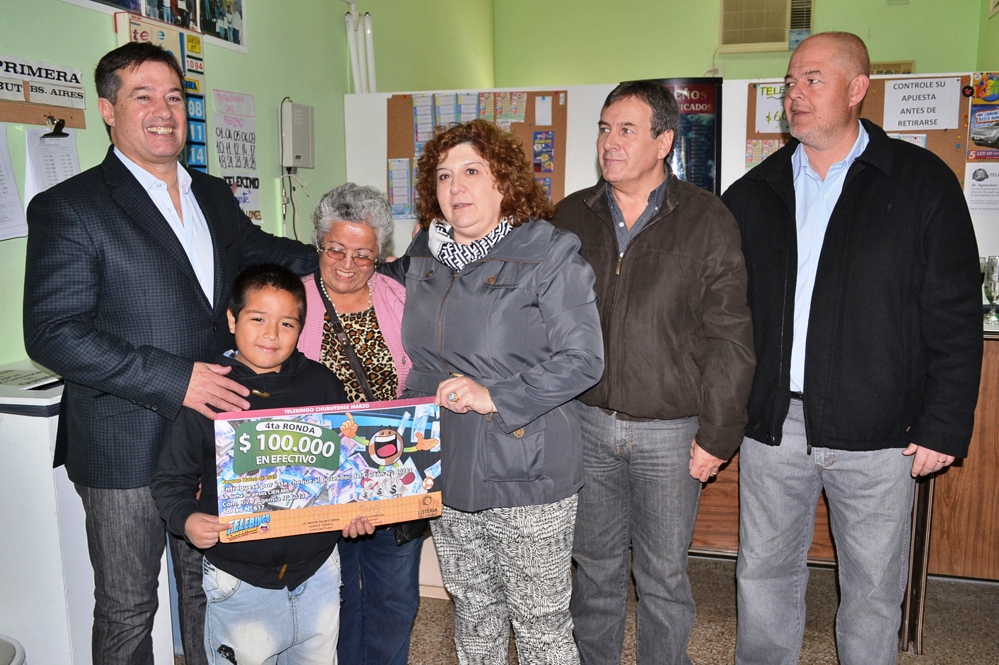 Una jubilada recibió 100 mil pesos del Telebingo