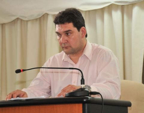 Espinosa le pide a YPF que invierta en la región