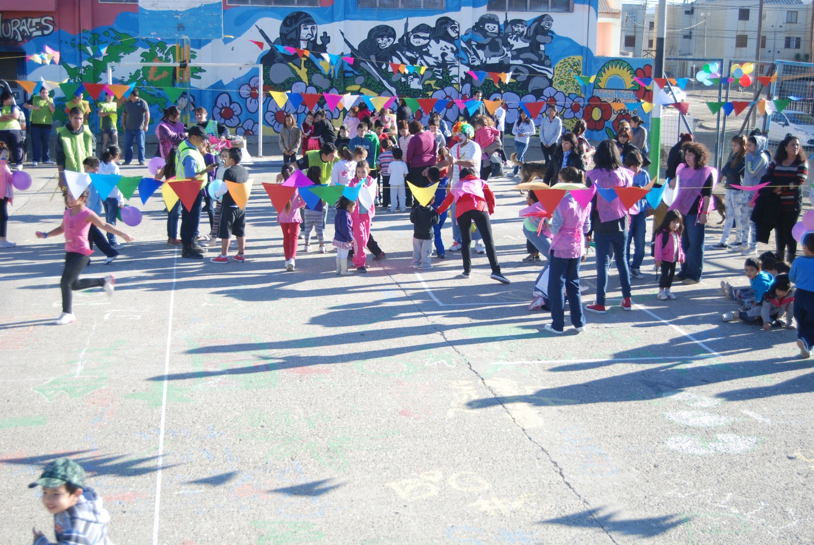 200 chicos vivieron una jornada recreativa