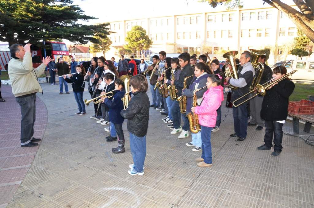 Jornada de Ciudadanía Activa junto a estudiantes