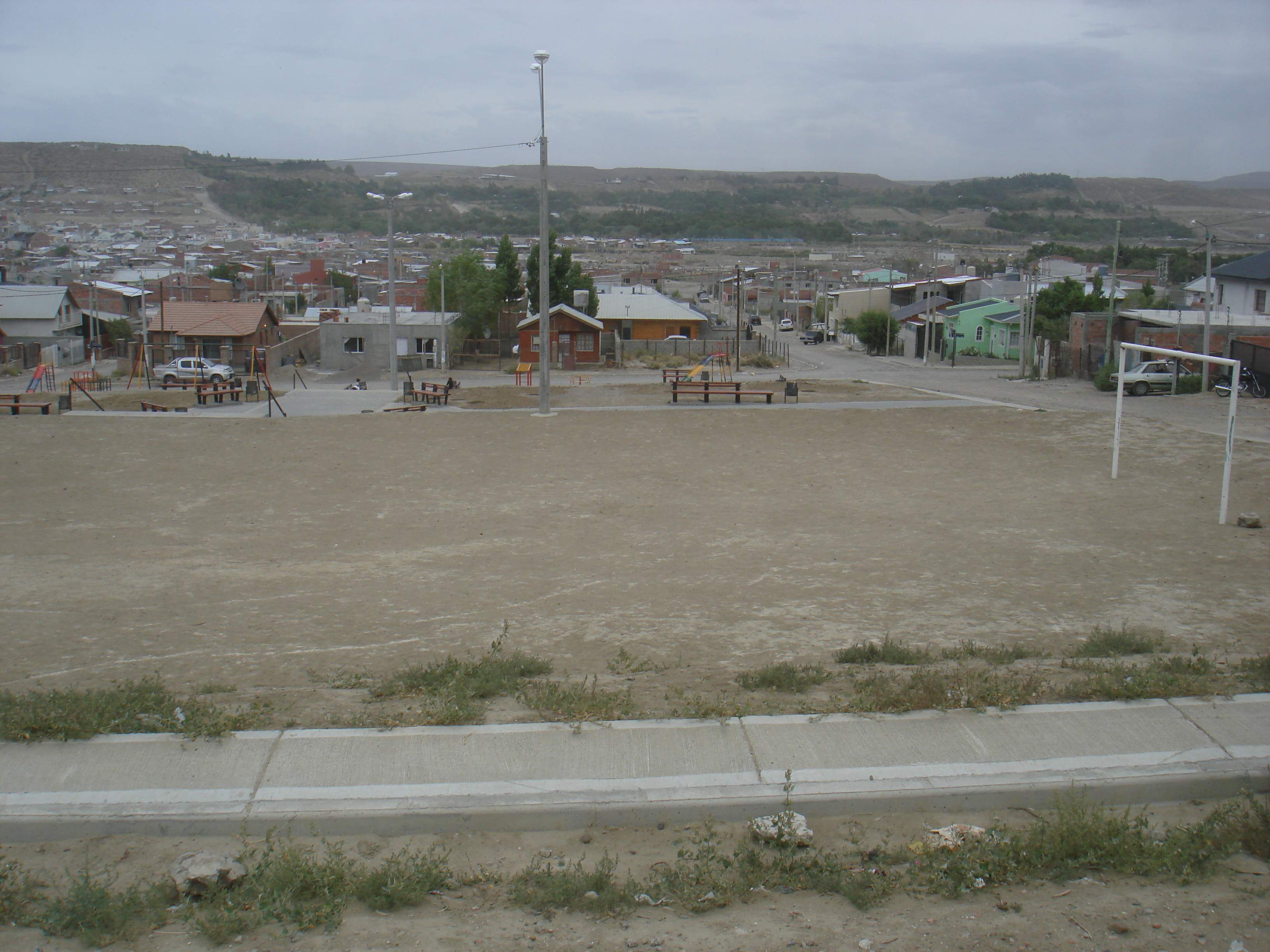 Purgaron la cañería y culminó el corte en Cº Solo